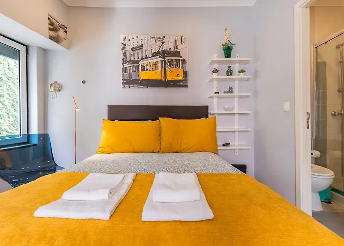 Castelo Village By Lovelystay Διαμέρισμα *