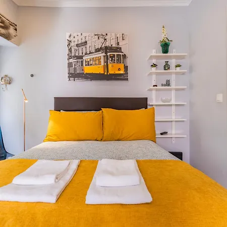 Castelo Village By Lovelystay Apartman *